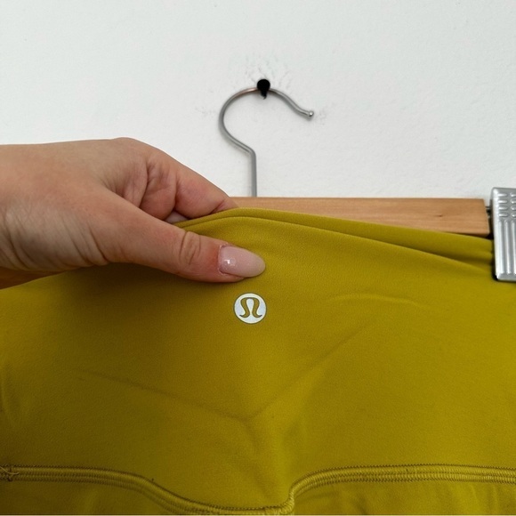 Lululemon Align High Rise Leggings 25” Inseam Yellow Pear Size 2 Women’s - Picture 9 of 10